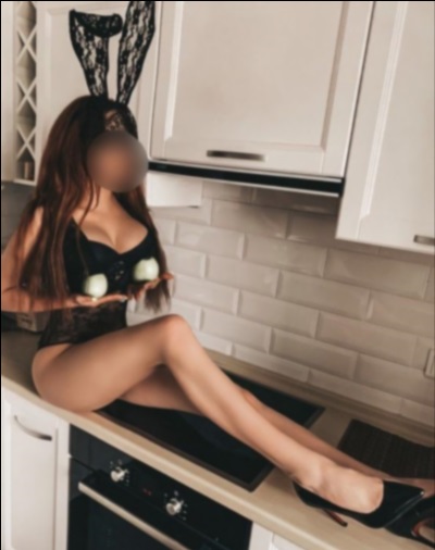 prostitute i Hellebaek - VIP Escorts